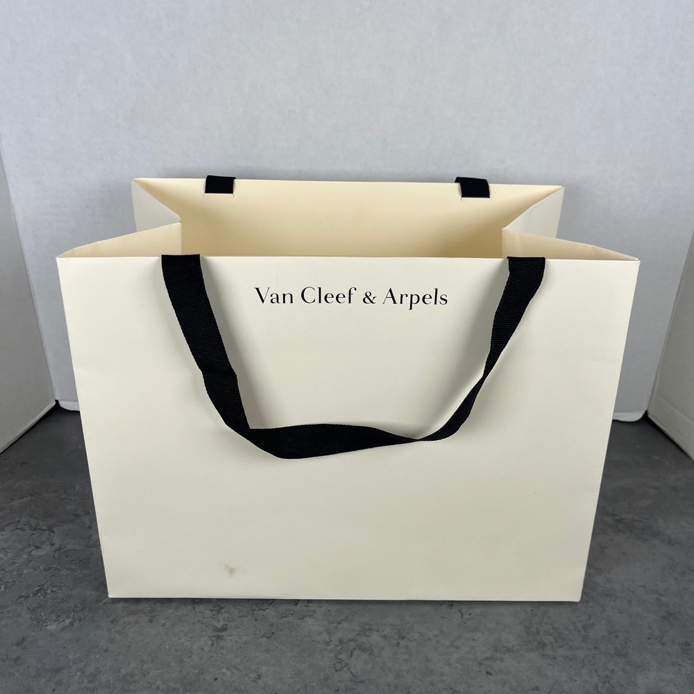 Van Cleef & Arpels‎ Cream Shopping Bag with Black Ribbon Handles Luxury Jewelry